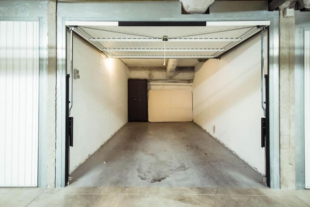 Chez Martin - Spacieux Appartement Climatise Proche De La Plage 라그랑모트 외부 사진
