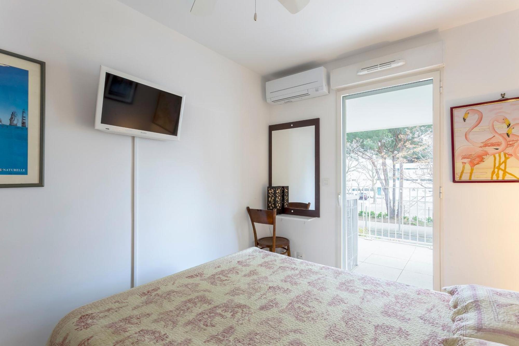 Chez Martin - Spacieux Appartement Climatise Proche De La Plage 라그랑모트 외부 사진